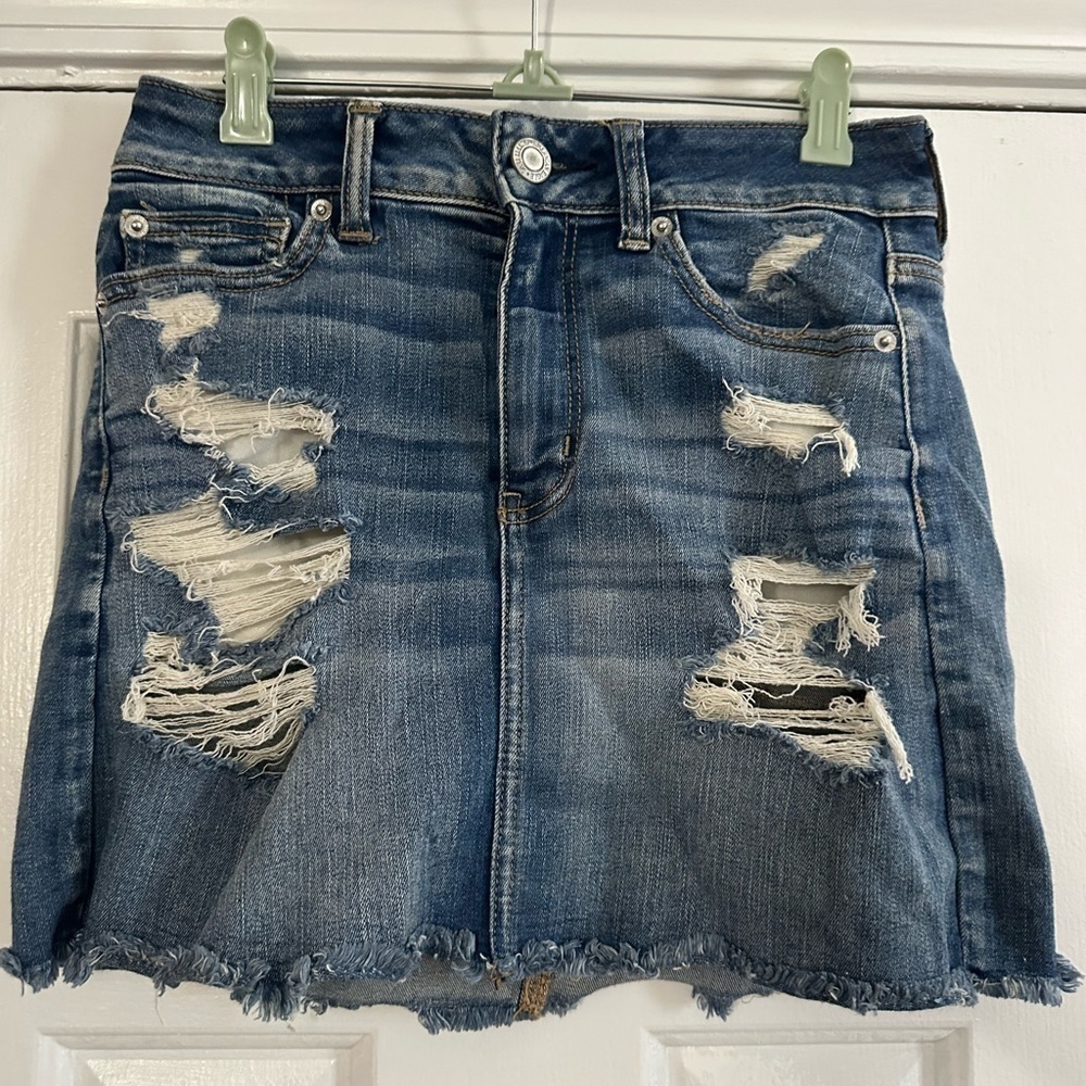 American Eagle AE Stretch Jean Denim Distressed Mini Skirt Size 4